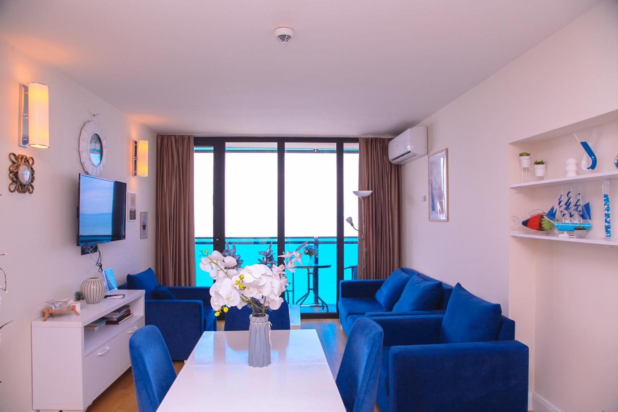 Relax And Unwind Premier Sea View Aparthotel In Μπατούμι Εξωτερικό φωτογραφία